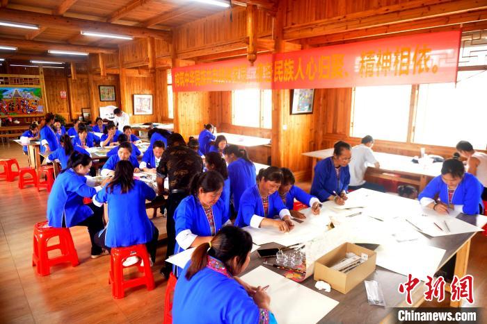 图为培训现场。　滚亿忠 摄