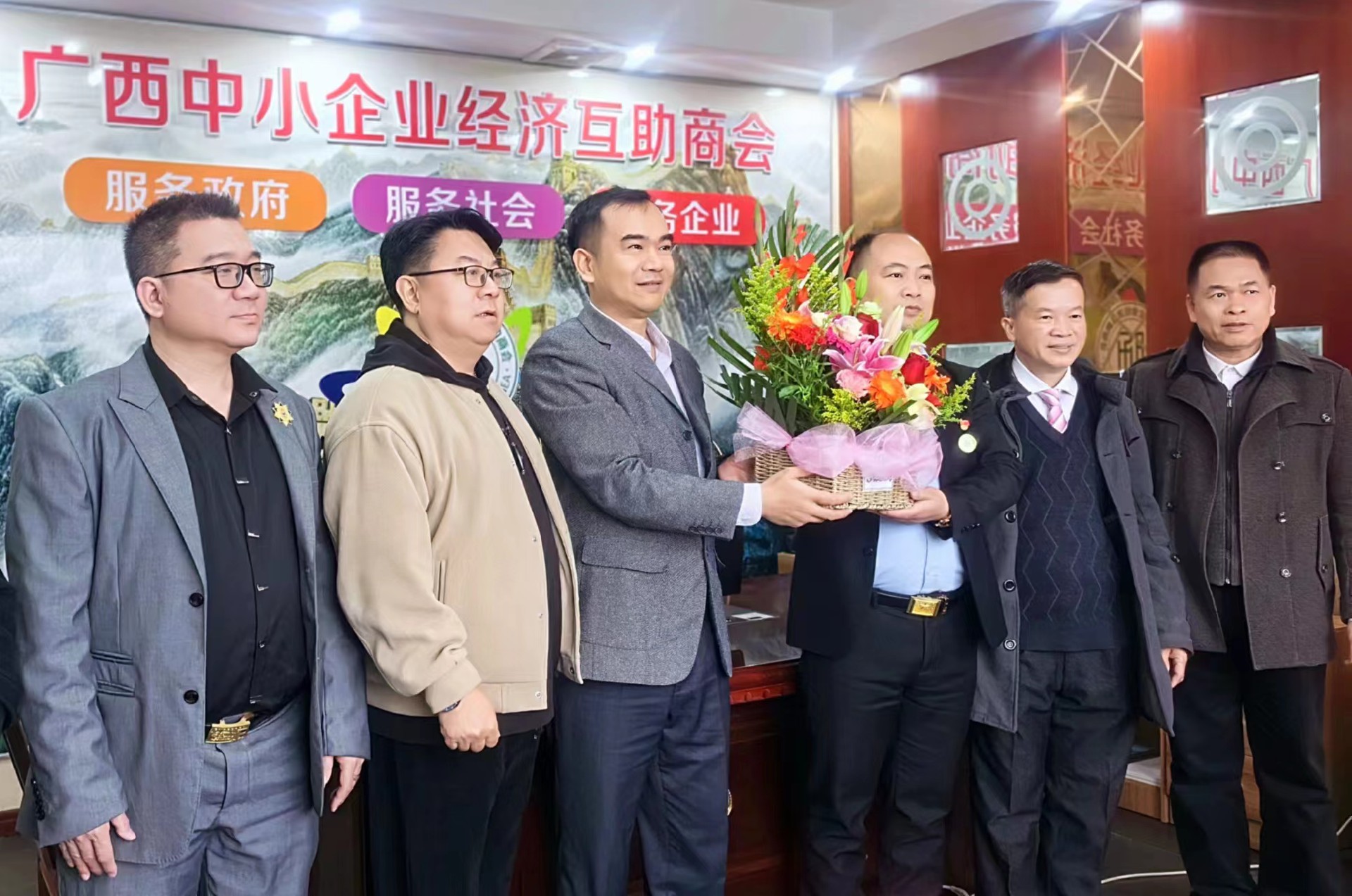 1705987344719262.jpg 48aad5fab8f9d7ed637aec2c046487e.jpg