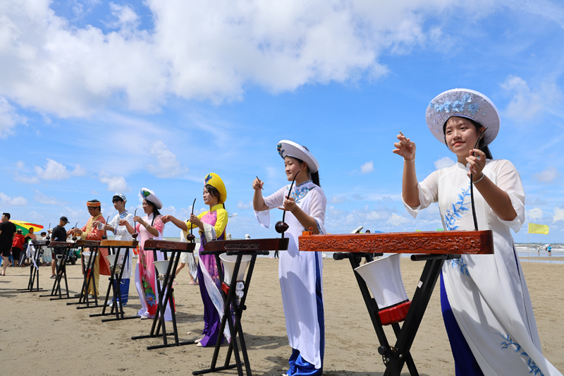 独弦琴展演。苏世钰摄